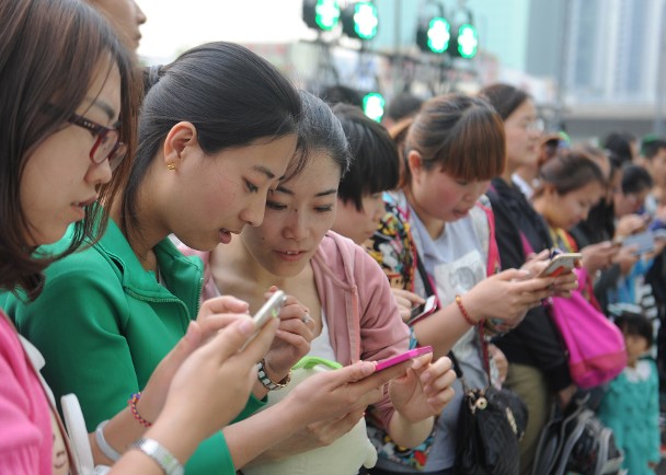 陳鳳珠：全球手機出貨量料增　有助帶動零部件需求